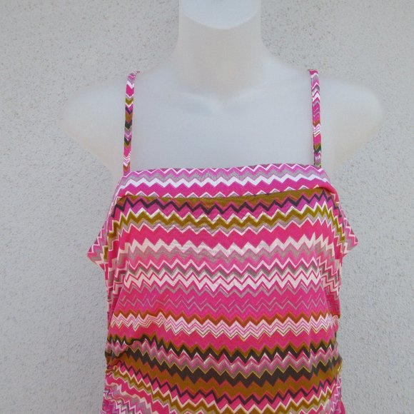 INC multi color chevron patter tube top L - Picture 3 of 7